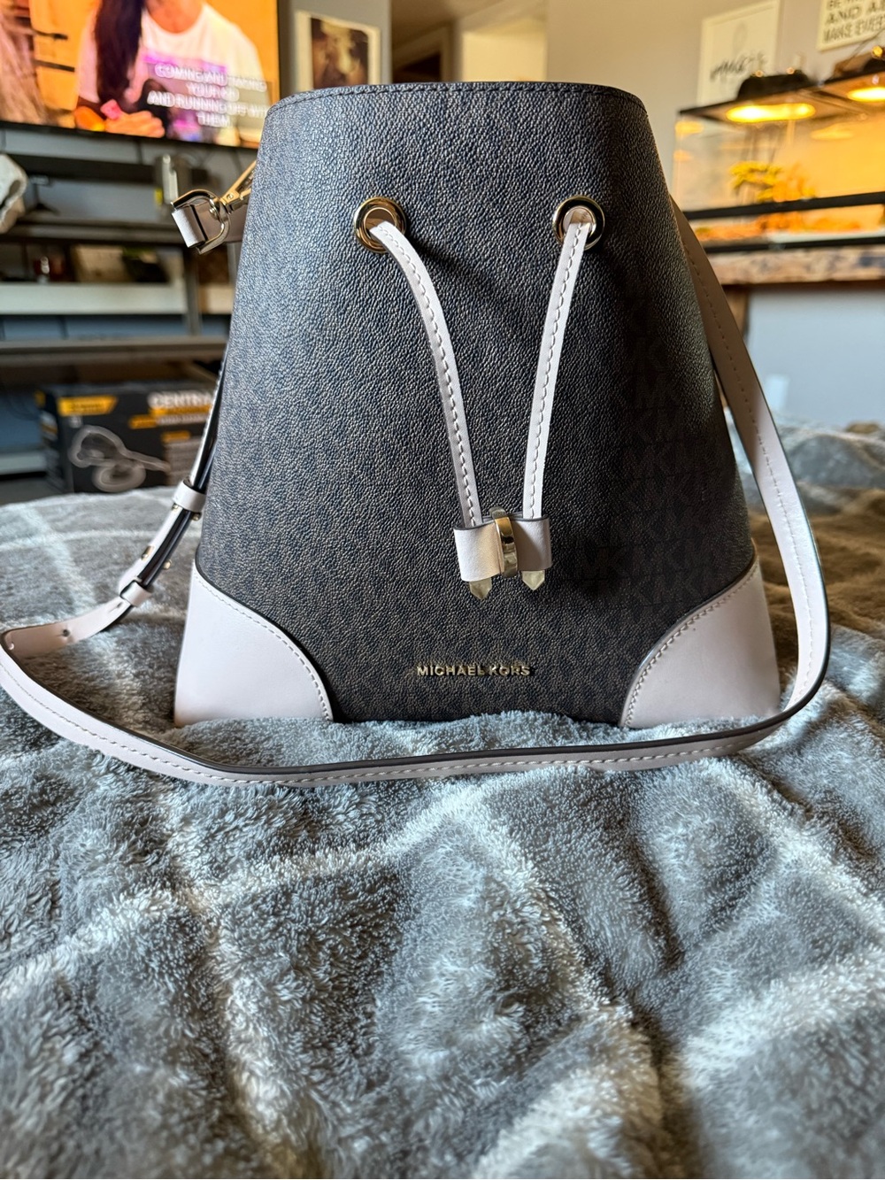 Michael Kors Black and White Drawstring Crossbody Bucket Bag